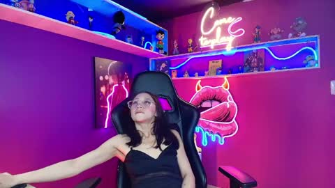 Milly Cute online show from March 2026 05:02:01 AM