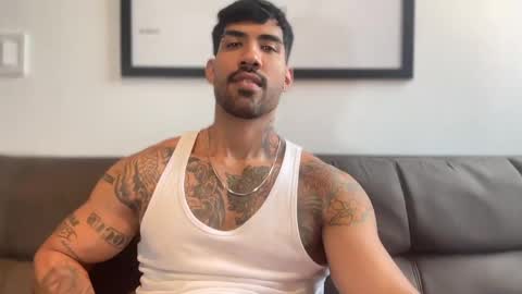 Myke esthetic online show from January 2025 08:32:01 PM