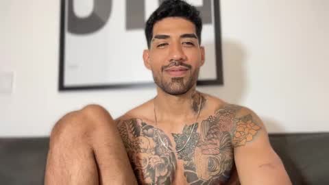 Myke esthetic online show from January 2025 02:03:02 AM