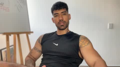 Myke esthetic online show from February 2025 10:17:02 PM