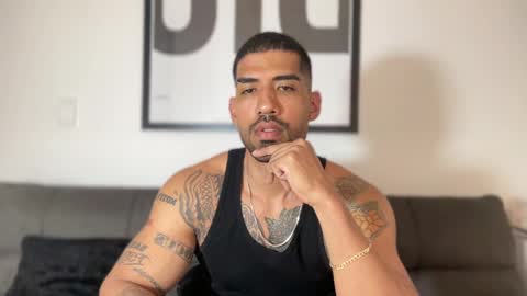 Myke esthetic online show from February 2025 02:26:01 AM