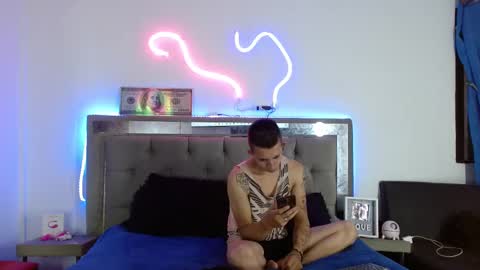 Myluandjack online show from February 2025 01:00:02 PM