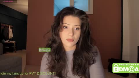 Snapshot of mymelisa chatting on December 2024 10:12:02 AM hey its Mel online show from December 2024 10:12:02 AM