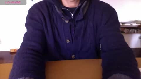 Bi sexy guy lovense hush is on private is open or password show tip if you like. online show from December 2025 07:48:02 AM