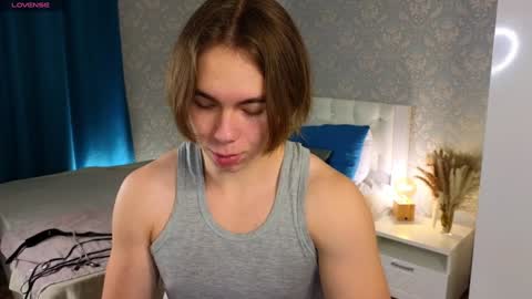 Mickey online show from December 2024 06:38:01 PM