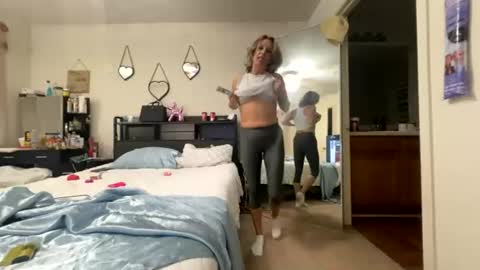 Snapshot of myspecsquirt4u1on1 chatting on July 2026 03:44:02 AM Soiwanttoummm online show from July 2026 03:44:02 AM