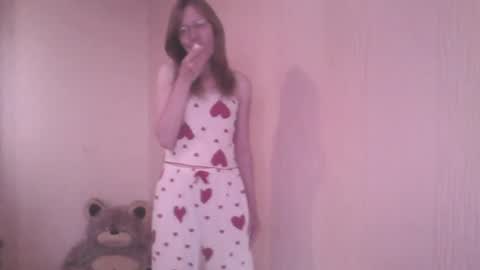Snapshot of mysterious_blondy chatting on July 2026 11:40:01 PM mysterious_blondy online show from July 2026 11:40:01 PM