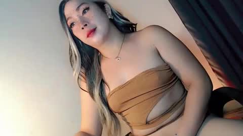 Snapshot of mysterious_kim chatting on February 2026 12:48:02 AM kimmy online show from February 2026 12:48:02 AM