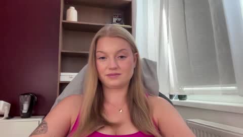Snapshot of mysteryericax chatting on June 2026 08:26:01 AM Erica online show from June 2026 08:26:01 AM