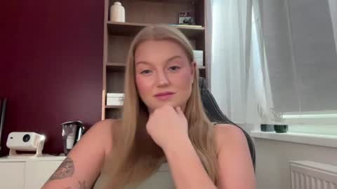 Snapshot of mysteryericax chatting on July 2026 07:03:02 AM Erica online show from July 2026 07:03:02 AM