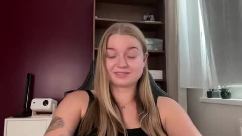 Snapshot of mysteryericax chatting on July 2026 10:39:01 AM Erica online show from July 2026 10:39:01 AM