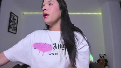 Snapshot of mysteyes chatting on September 2025 10:22:02 PM Elena online show from September 2025 10:22:02 PM