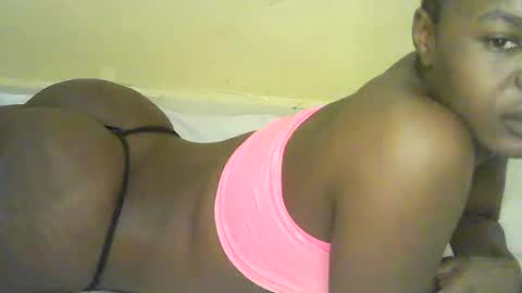 Snapshot of mystic_linna chatting on June 2026 03:26:01 AM mystic_linna online show from June 2026 03:26:01 AM