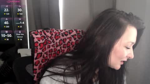 Snapshot of mysticmuse94 chatting on March 2025 06:26:02 PM MysticMuse online show from March 2025 06:26:02 PM