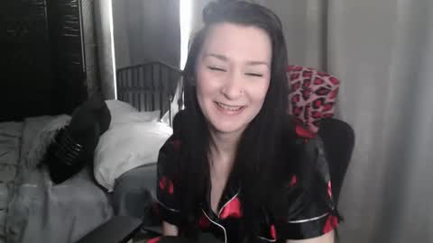 Snapshot of mysticmuse94 chatting on March 2025 02:34:02 PM MysticMuse online show from March 2025 02:34:02 PM