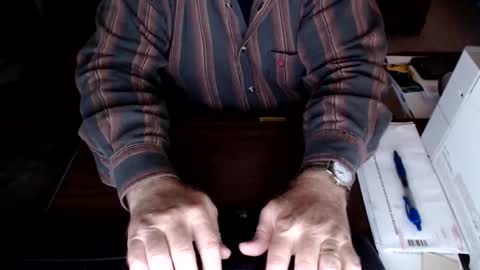 Snapshot of mytimeyourtimeourtime chatting on October 2025 08:24:02 PM ItsTime online show from October 2025 08:24:02 PM