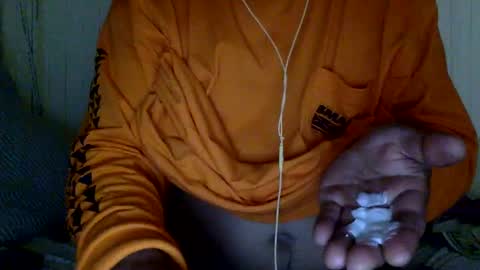 Snapshot of mywi11yisbiggy chatting on January 2025 12:18:01 PM str8 dom alphaAsian Daddy type. sorry not bi or  curious but i dont judgediscrimenate. online show from January 2025 12:18:01 PM