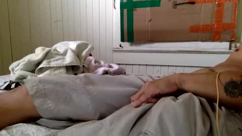 Snapshot of mywi11yisbiggy chatting on February 2025 02:18:01 AM str8 dom alphaAsian Daddy type. sorry not bi or  curious but i dont judgediscrimenate. online show from February 2025 02:18:01 AM
