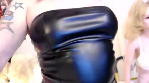 Snapshot of nadia_vixen chatting on May 2026 11:12:03 PM Nadia Vixen online show from May 2026 11:12:03 PM