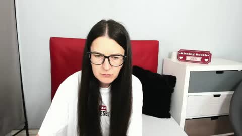 nadiatrue online show from July 2026 03:16:01 PM