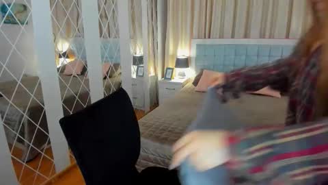 NadinGracefull online show from February 2026 07:47:02 PM