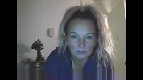 naenae937 online show from February 2025 06:49:02 AM