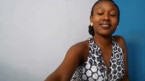 Snapshot of nah296652 chatting on June 2026 09:24:02 AM nah296652 online show from June 2026 09:24:02 AM