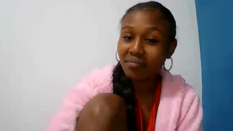 Snapshot of nah296652 chatting on June 2026 06:32:01 PM nah296652 online show from June 2026 06:32:01 PM