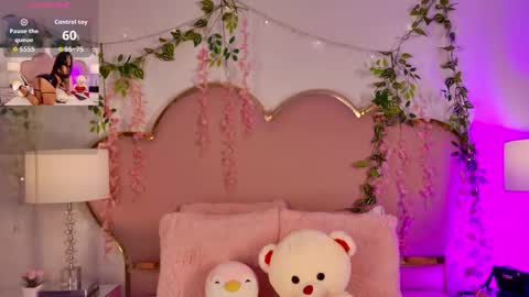 Snapshot of nahiarareina chatting on March 2026 01:05:01 PM NahiaraReina online show from March 2026 01:05:01 PM