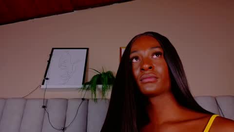 Snapshot of nahomicampbell_ chatting on April 2026 07:50:02 PM VICTORIA online show from April 2026 07:50:02 PM