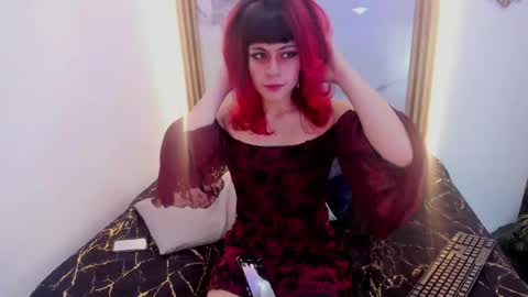 nahomy online show from March 2026 07:40:01 PM