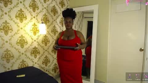 Snapshot of nahybig_boobs chatting on April 2026 12:20:01 PM Karatbby online show from April 2026 12:20:01 PM