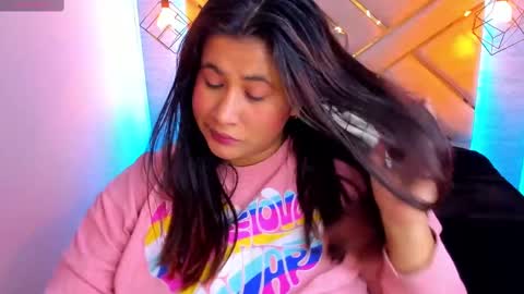    online show from January 2025 05:07:02 PM