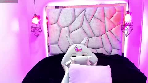    online show from March 2025 10:35:01 AM