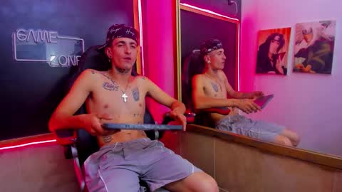 naider_1 online show from November 2025 05:07:01 AM