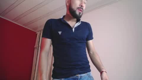 Snapshot of nainpaulo chatting on October 2025 02:15:02 PM nainpaulo online show from October 2025 02:15:02 PM