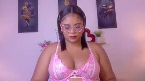 Snapshot of nairagold_ chatting on June 2026 12:55:02 AM nairagold_ online show from June 2026 12:55:02 AM
