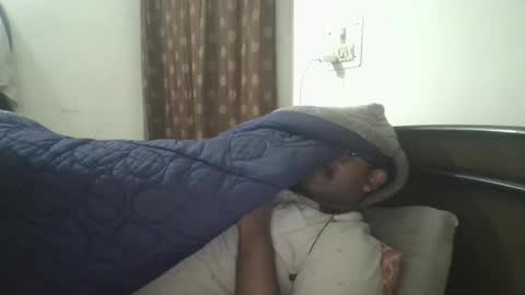 NAIRANANDU28 online show from March 2026 08:41:02 AM