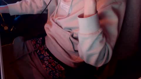 Snapshot of naj8 chatting on October 2025 06:57:01 AM Drew online show from October 2025 06:57:01 AM