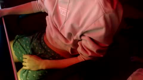 Snapshot of naj8 chatting on November 2025 06:34:02 AM Drew online show from November 2025 06:34:02 AM