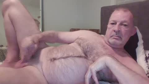 Naked4Ladies online show from June 2026 06:05:01 AM