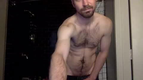 Mickey online show from April 2026 07:15:01 PM