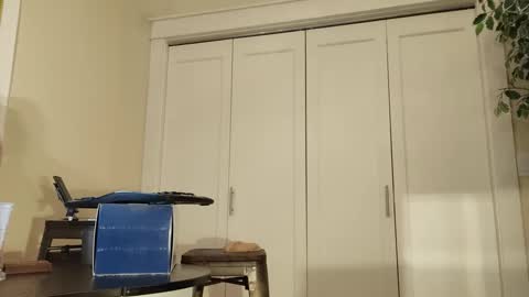 Drew from Seattle online show from February 2025 01:41:02 PM