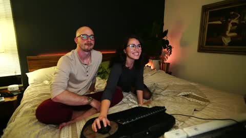 nakedpaint245477 online show from December 2024 02:53:02 AM