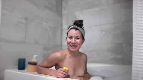 nakedpaint245477 online show from December 2024 06:16:01 PM