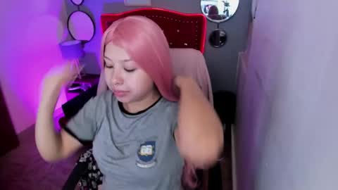 namiko_park online show from February 2025 04:04:01 PM