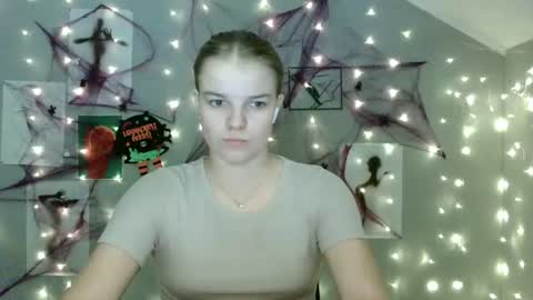 Nana online show from October 2025 08:13:01 AM