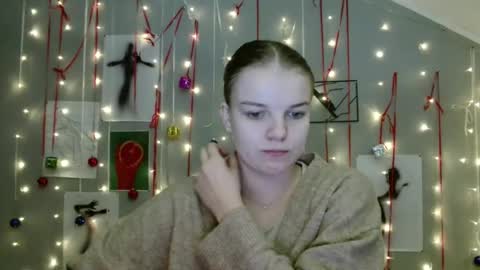 Nana online show from November 2025 09:09:01 AM