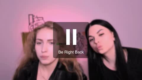 nana_sol online show from November 2025 02:19:01 PM