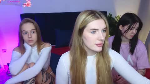 Maeve online show from March 2025 02:10:02 PM